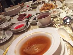 鱼翅酸辣羹-8餐厅(新葡京酒店)