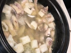 -烹然四季椰子鸡火锅(团结湖总店)