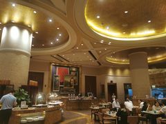大堂-怡聚轩全日制自助餐厅(大中华喜来登酒店)