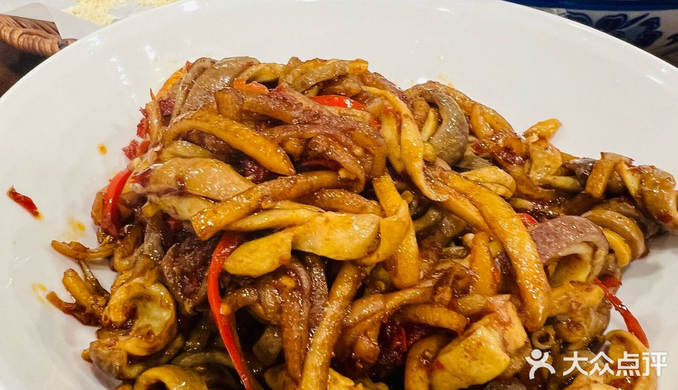 皮蛋肉泥天花板