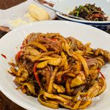 皮蛋肉泥天花板