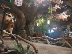 -城墙拐拐火锅(三峡广场黑金冠店)