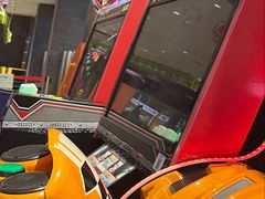 -反斗乐园π(龙华天虹店)