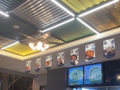 -蚝美人·生蚝海鲜烧烤(茶花园店)