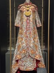 -藤薰定制中式嫁衣礼服旗袍店