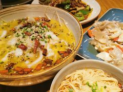 -十三式重庆江湖菜(金茂览秀城店)