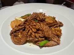 -闫府私房菜·老字号(恒隆店)