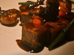 -穹六人间 people 6(岳阳路店)