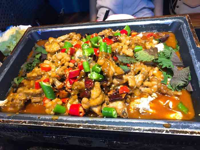 城门口·鱼蛙大咖(万达店)-"四个人逛到这边找吃的,小伙伴说这家划算