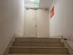 -吾悦广场(南京鼓楼店)