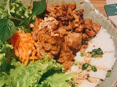 香茅烤肉配滨海-安南越南餐厅(青岛万象城店)