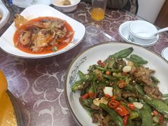 -湖南人家湘菜馆(镇江路店)