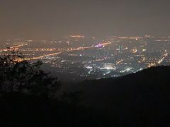-鬼笑石后山停车场
