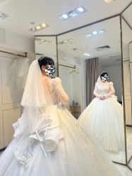 点击看大图 -GRACE KELLY婚纱与礼服(北京店)