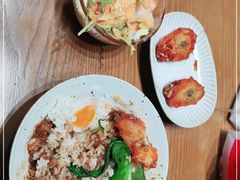 -暖食光·台式家庭餐厅·生日主题店(万达店)