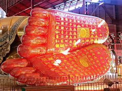 -ခြောက်ထပ်ကြီးရွှေသာလျောင်းဘုရားကြီး