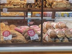 -BROAD面包路·欧式面包(龙湖时代C馆店)