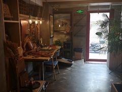 -HIGH FIVE哈福手工汉堡(桂林路店)