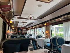 -火车头法国西餐厅