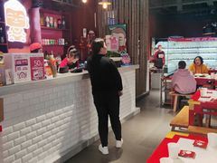-牛華八婆火锅串串(南中环店)