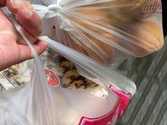 -白玉兰食品(汇联商厦店)