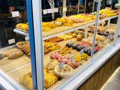 -焙丽拾光(麦凯乐直营店)
