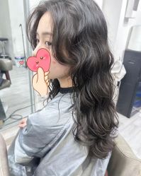 -起点潮色造型