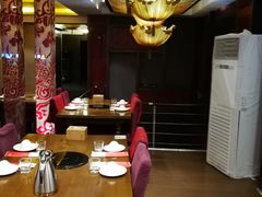 -丫头记(新村店二部)