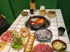 -扎起市井老火锅(乐山总店)