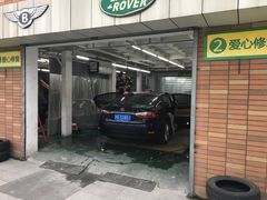 -蜂鸟快修喷漆钣喷汽修旗舰工厂(军工路店)