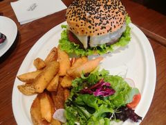 招牌牛肉汉堡-UPPER KITCHEN(延安路店)
