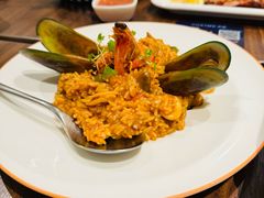 -港丽餐厅(正大店)