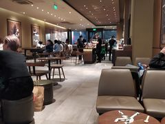 大堂-星巴克(保定万博广场店)