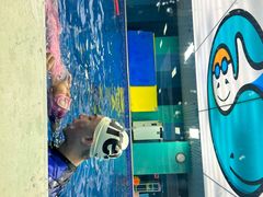 -Swim斯卫姆国际儿童游泳中心(红博中央公园店)