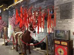-时尚MEGO商业广场(华新地铁店)