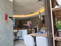 -必胜客(威高广场店)