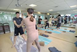 -爱尔乐美孕产瑜伽·普拉提