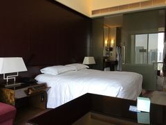 -广州天河希尔顿酒店