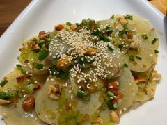 -有红鸡毛店·川菜(建设路店)