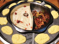 -三人行骨头王火锅(长寿店)