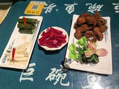 -南京金牛湖巨碗鱼头