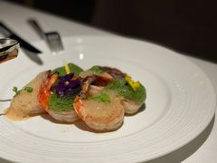 干葱白葡萄酒九节虾配叁巴酱-Mogul Eatery·大亨餐酒馆