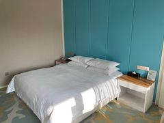 -上海怡沁园度假酒店