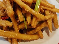 -郑记•不夜城烧烤•龙虾•虾蟹(黄鹤楼店)