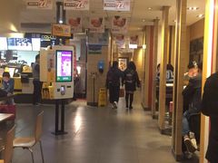 门面-麦当劳(江湾镇店)