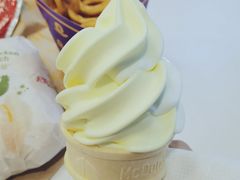 圆筒冰淇淋-麦当劳(新新大道岗丰店)