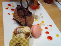 时尚巴黎-哈根达斯(武汉天地店)