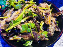-蛙来哒(湖州东吴银泰百货店)
