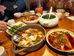 -隔壁老王·家常云南菜(花巷店)