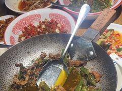 -俏湖兰·辣椒炒个肉(海沧店)